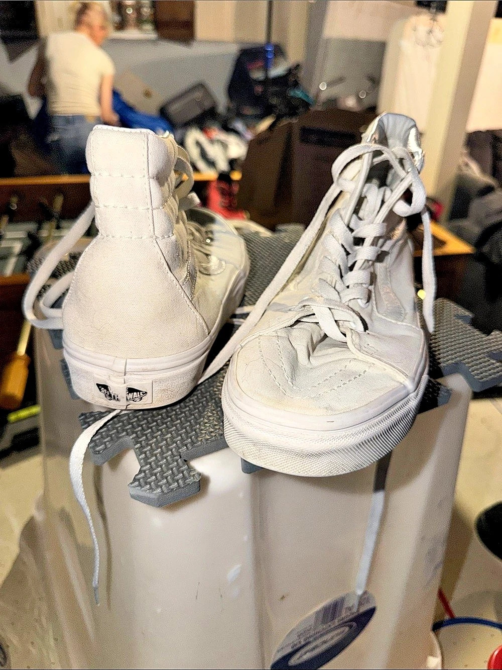 Vans Sk8-Hi High Top Sneakers White US 8 N/A
